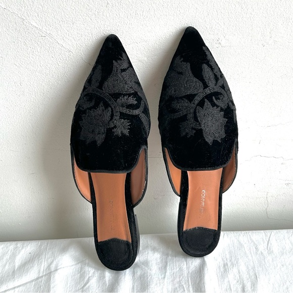 Tony Bianca Pepe Pointed Embroidered Black Velvet Flats Slides - Picture 4 of 13